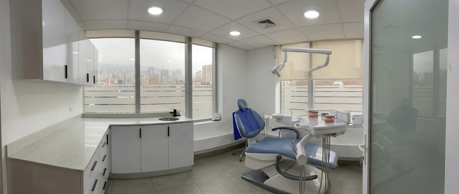 Instalaciones TV Dental Studio en Providencia